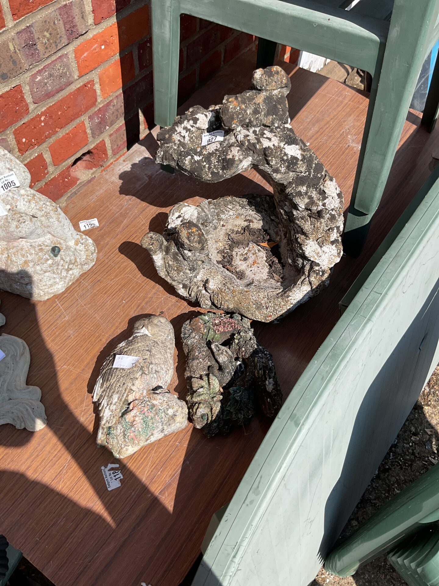 927 Three stone garden ornaments inc owl