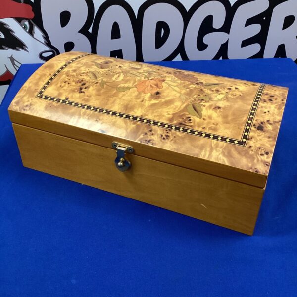 Vintage wooden jewellery box with floral inlay design.