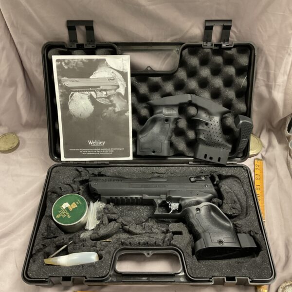 Webley Alecto air pistol in its original case, vintage collectable.