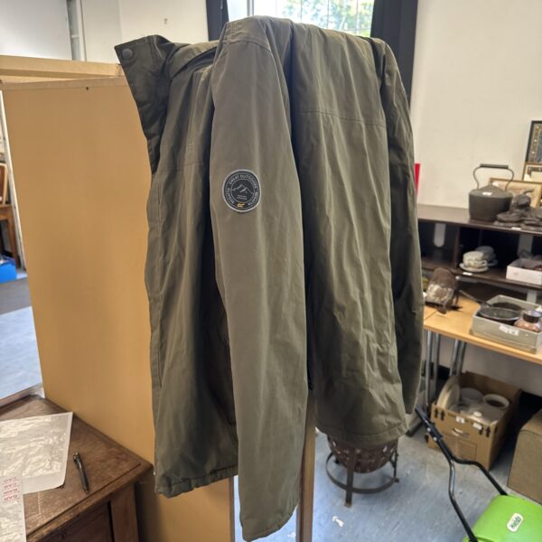 Regatta XXXL outdoor jacket, pre-owned, size 62, practical outdoor clothing.