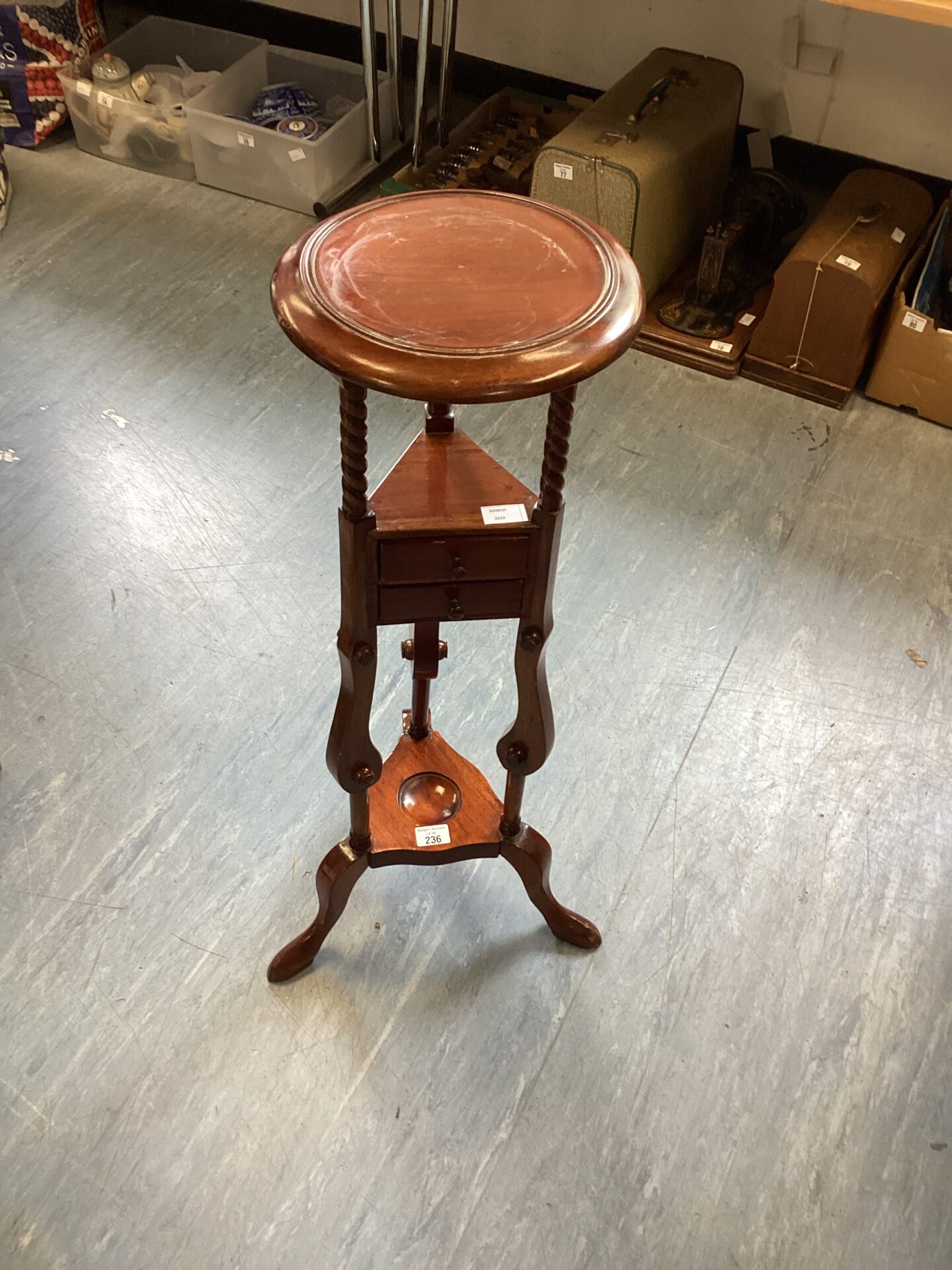236 Mahogany Wash Basin Stand