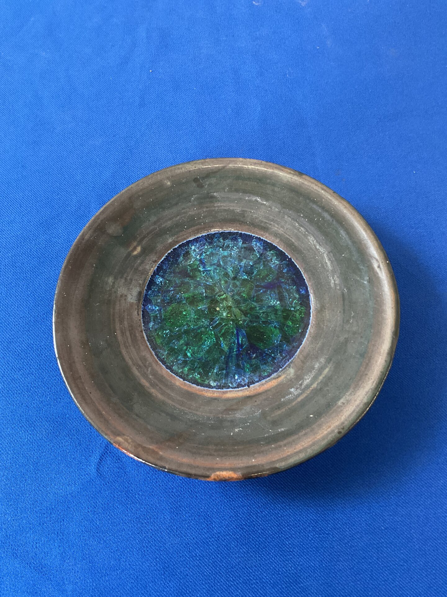 041 Marc folkstone studio pottery & stained glass dish