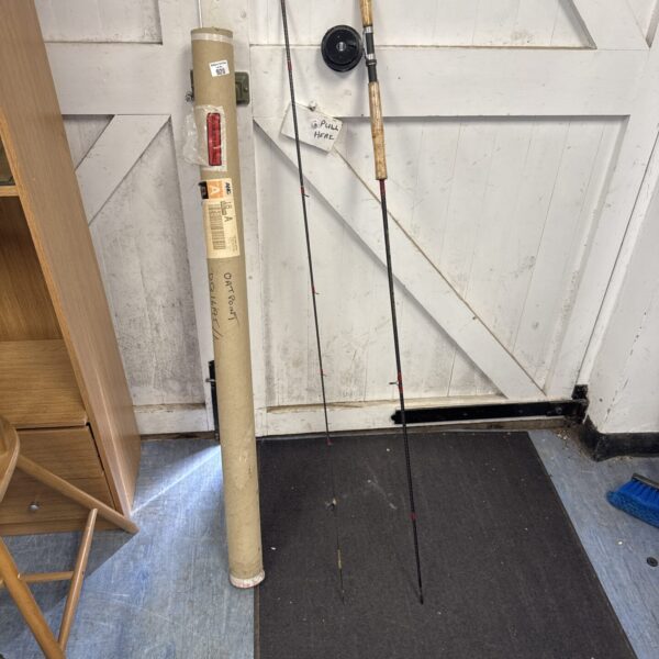 Vintage Silstar fly fishing rod and Leeda Rimfly reel set.