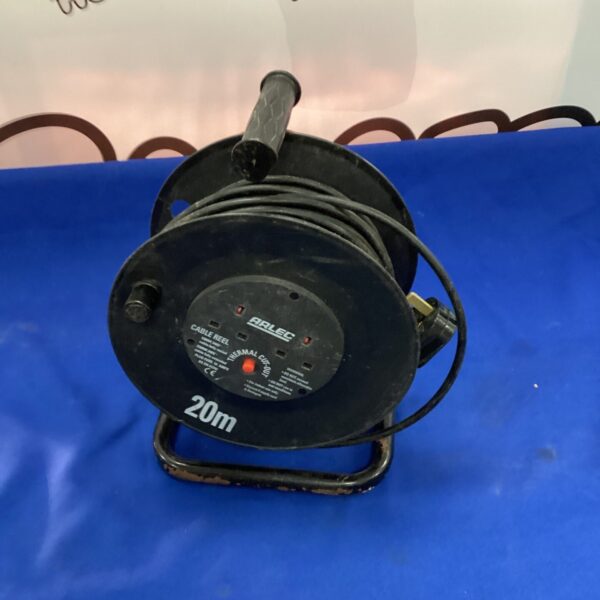 Close-up of a 20m extension reel with a black handle.