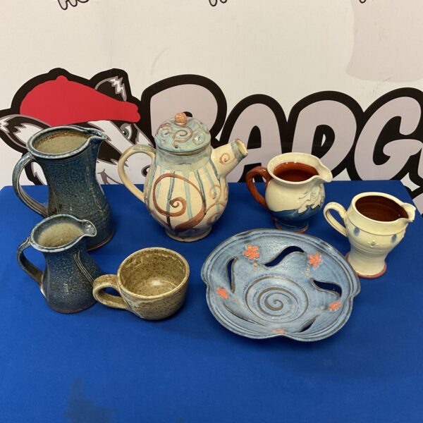Selection of studio pottery including toff milway conderton pottery & st fagans
