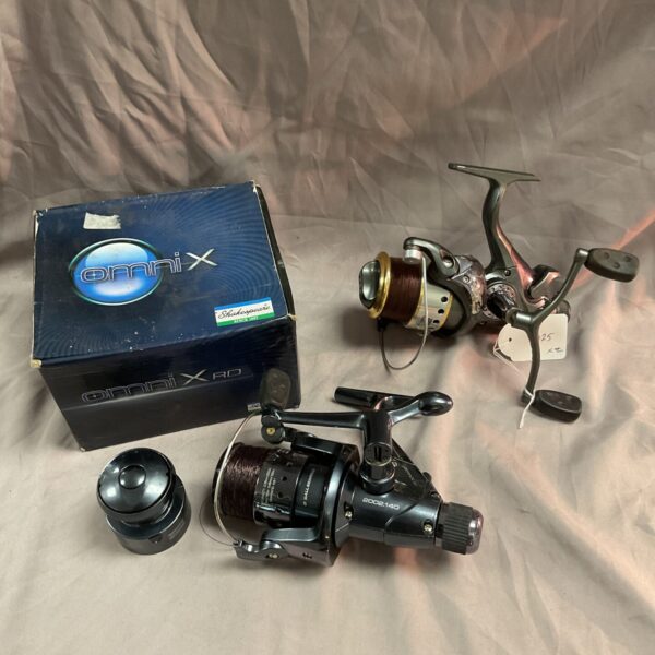 Vintage OmniX RD fixed spool reel for angling.