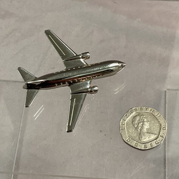 Silver tone vintage jet aeroplane brooch, aviation collectable.