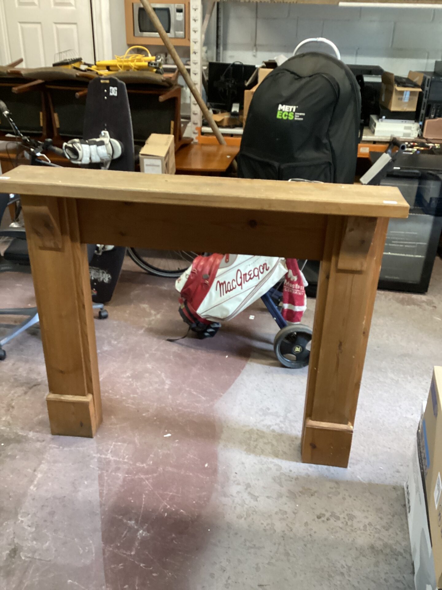 1006 Wood Fire Place Surround
