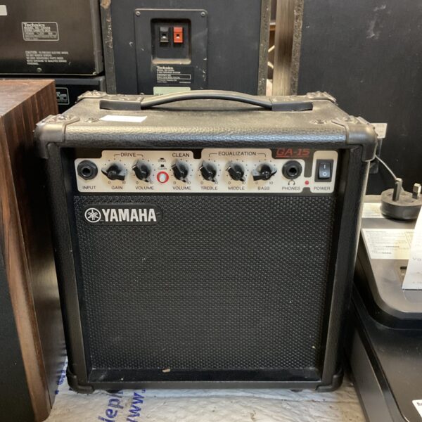 Vintage Yamaha GA-15 guitar amplifier in used condition.