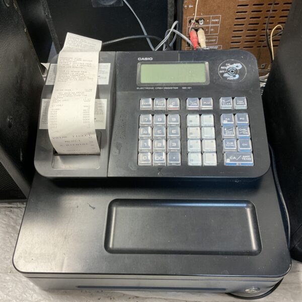 Vintage Casio SE-G1 cash register, a classic point of sale till.