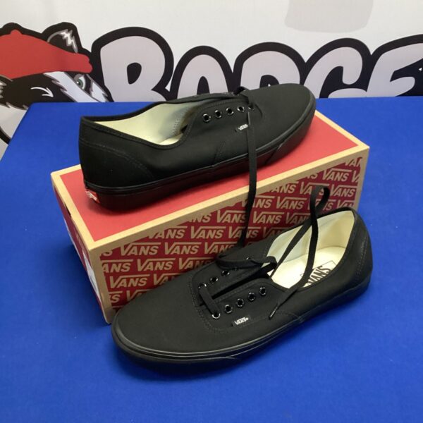 Black Vans size 12 canvas skate shoes in new condition.