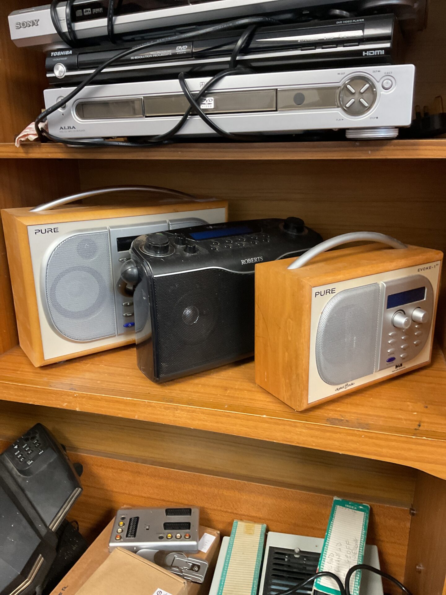195 Three dab radios inc pure & roberts