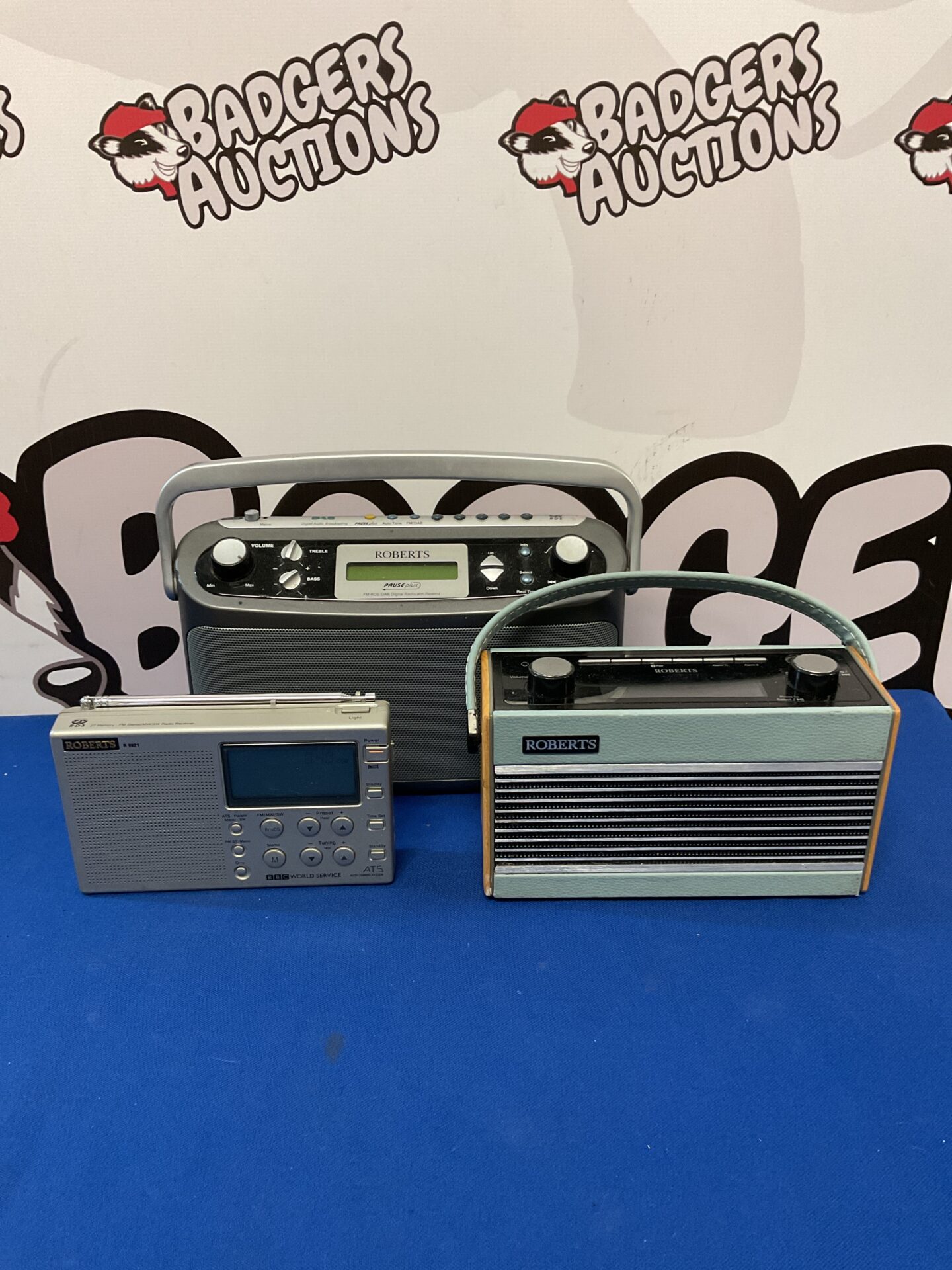 098 Three roberts radios including r9921 & rambler bt