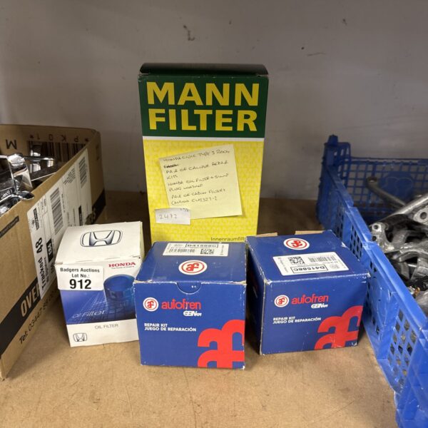 Honda Civic Type S service items including a Mann filter.