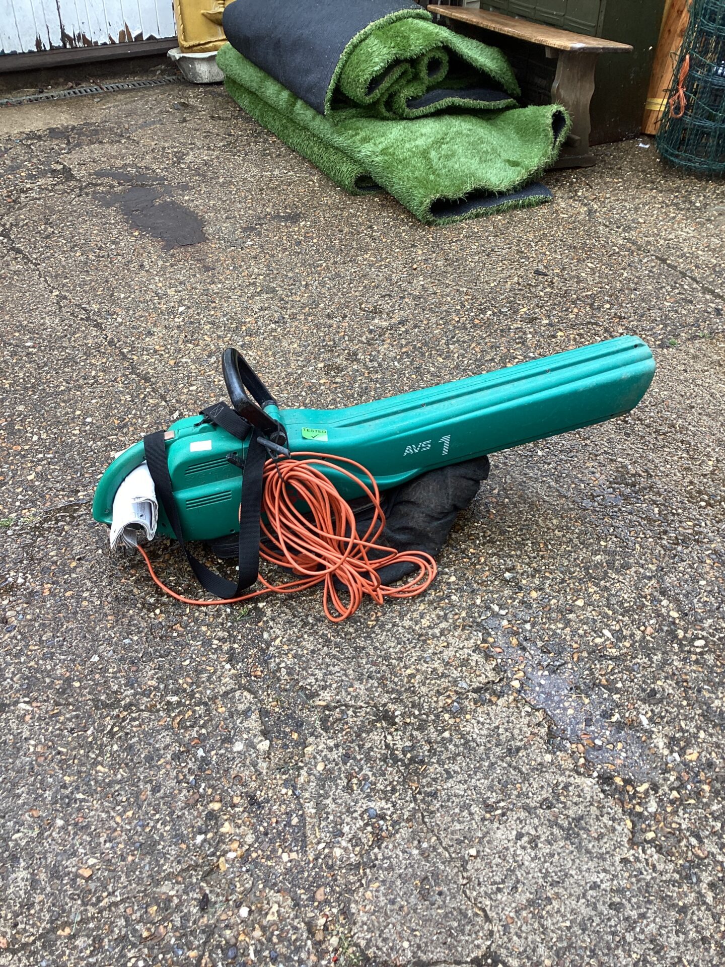 1023 AVS Lawn Vacuum and blower