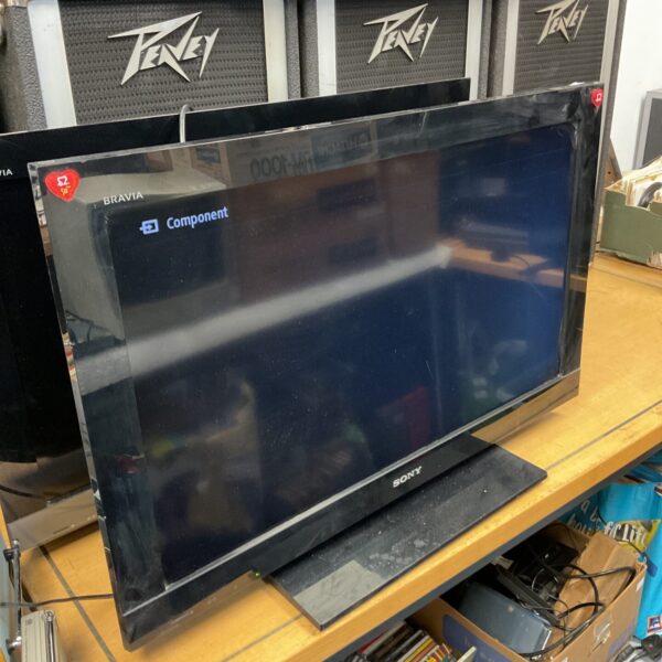 Used Sony Bravia 32 inch HD television in a home setting.