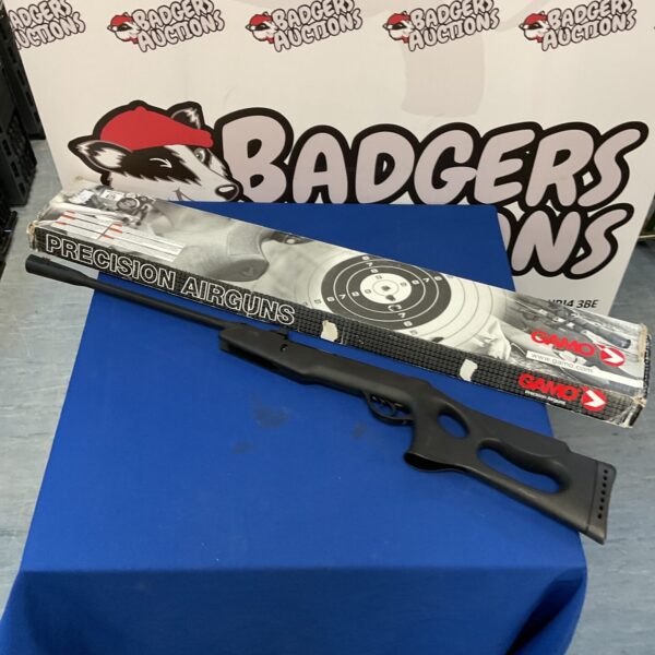 Gamo .177 calibre break barrel air rifle in used condition.