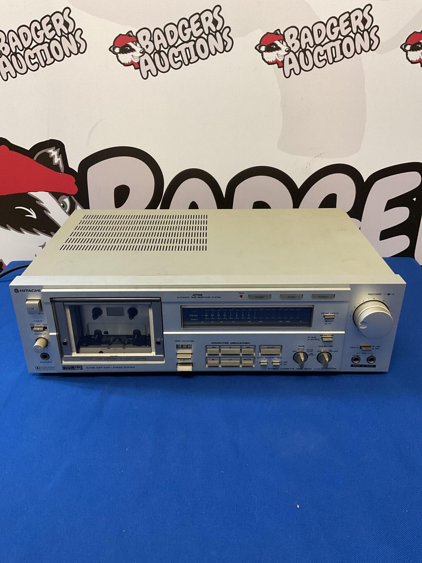 143 Hitachi d-1109m cassette deck