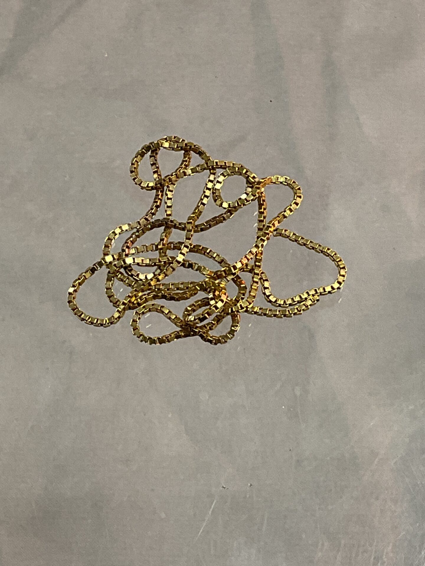 777 Scrap 9ct yellow gold necklace 2.55g
