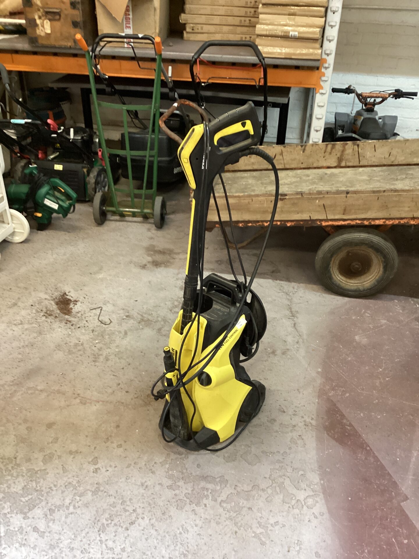 980 Karcher k4 Pressure washer sold as seen