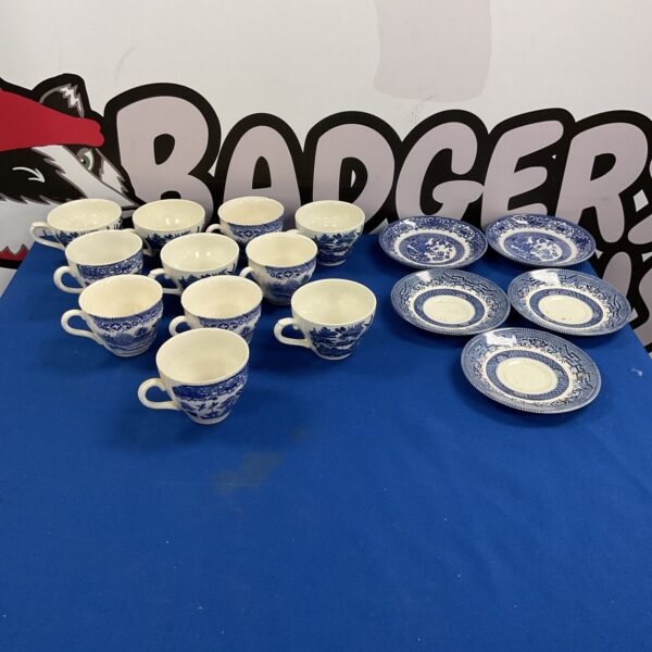 Mixed lot of blue and white china saucers and plates.