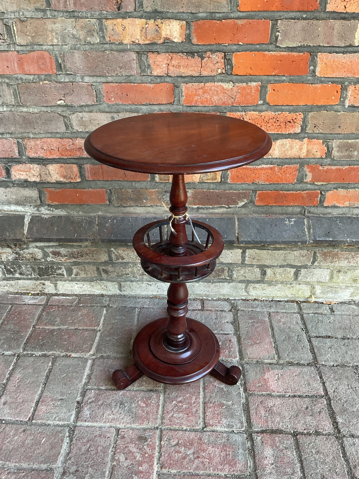 062 Victorian mahogany sewing side table