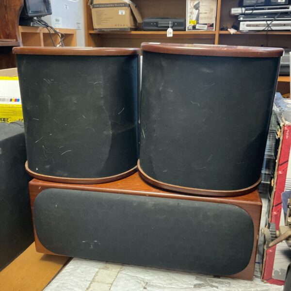 Pair of Monitor Audio Silver RS-FX bookshelf speakers in used condition.