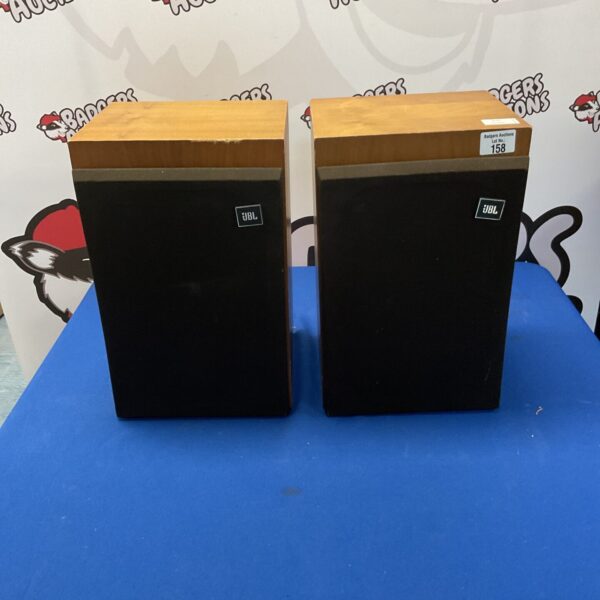 Vintage JBL L20T bookshelf speakers in a pair.