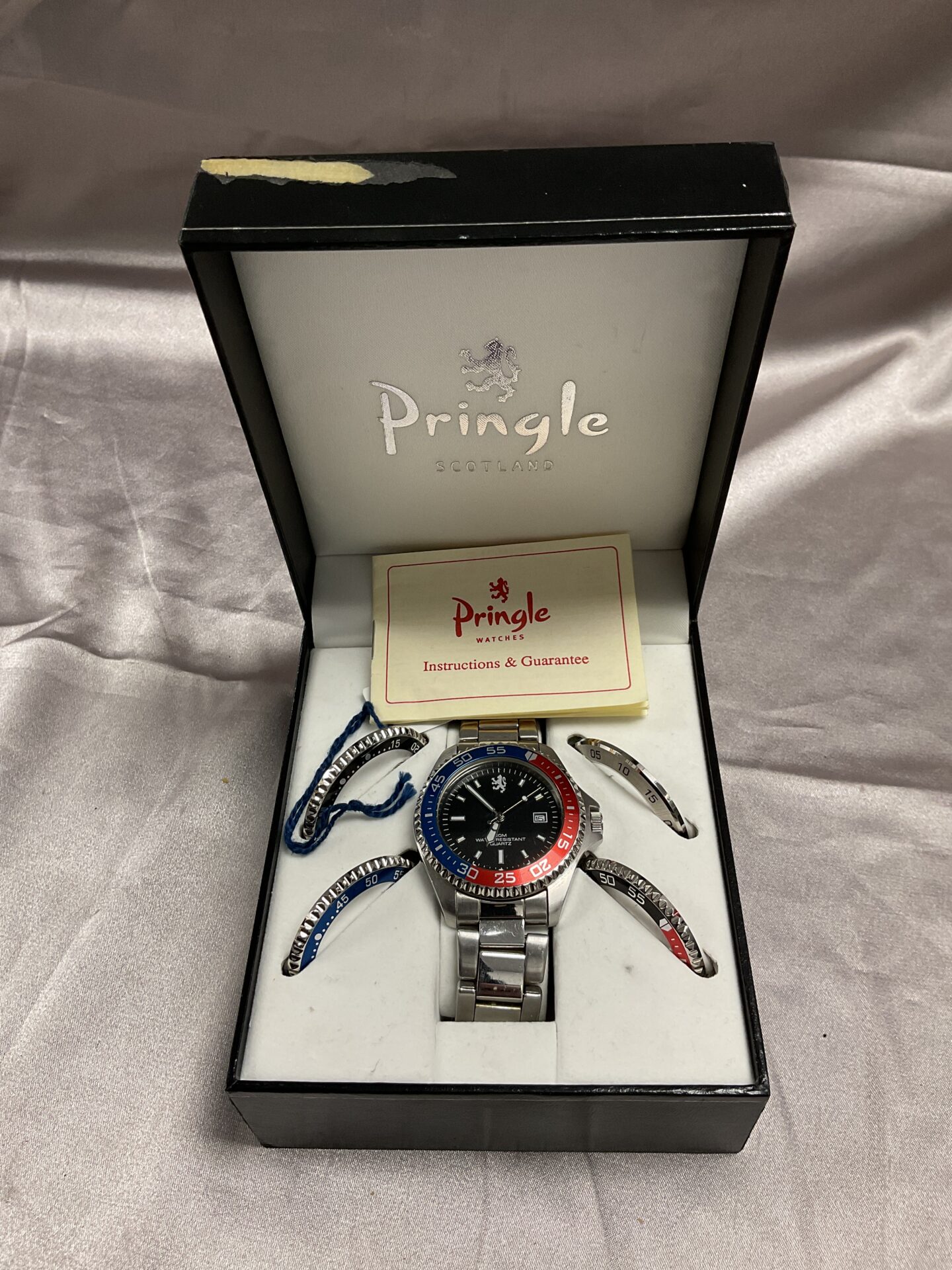 769 Pringle Scotland Quartz wristwatch with interchangeable bezels in box