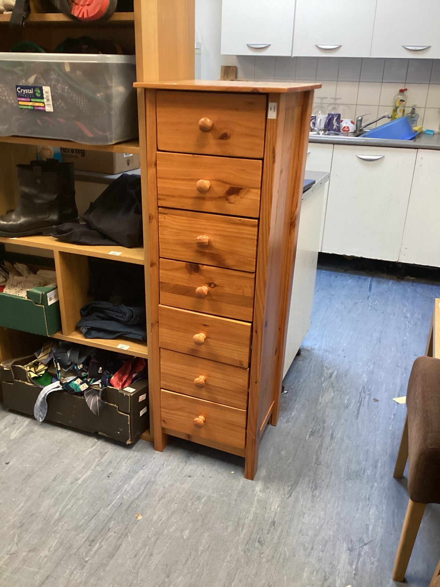 500 Seven drawer Pine chest of drawers
