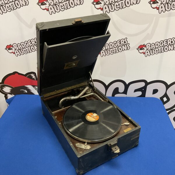Vintage HMV gramophone with record, a classic His Master’s Voice record player.