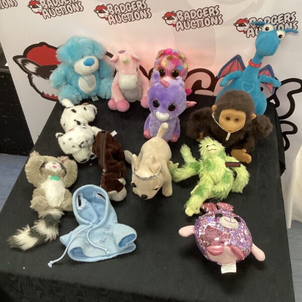 Soft toy selection lot including Disney plushies.