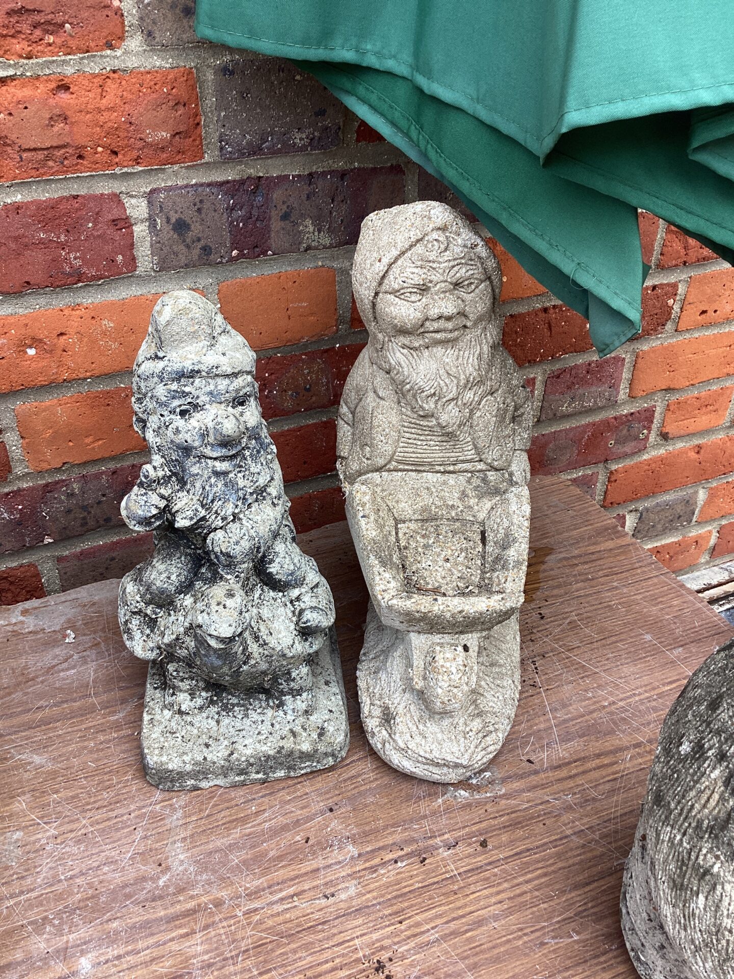 1067 Two Gnome Garden Ornaments