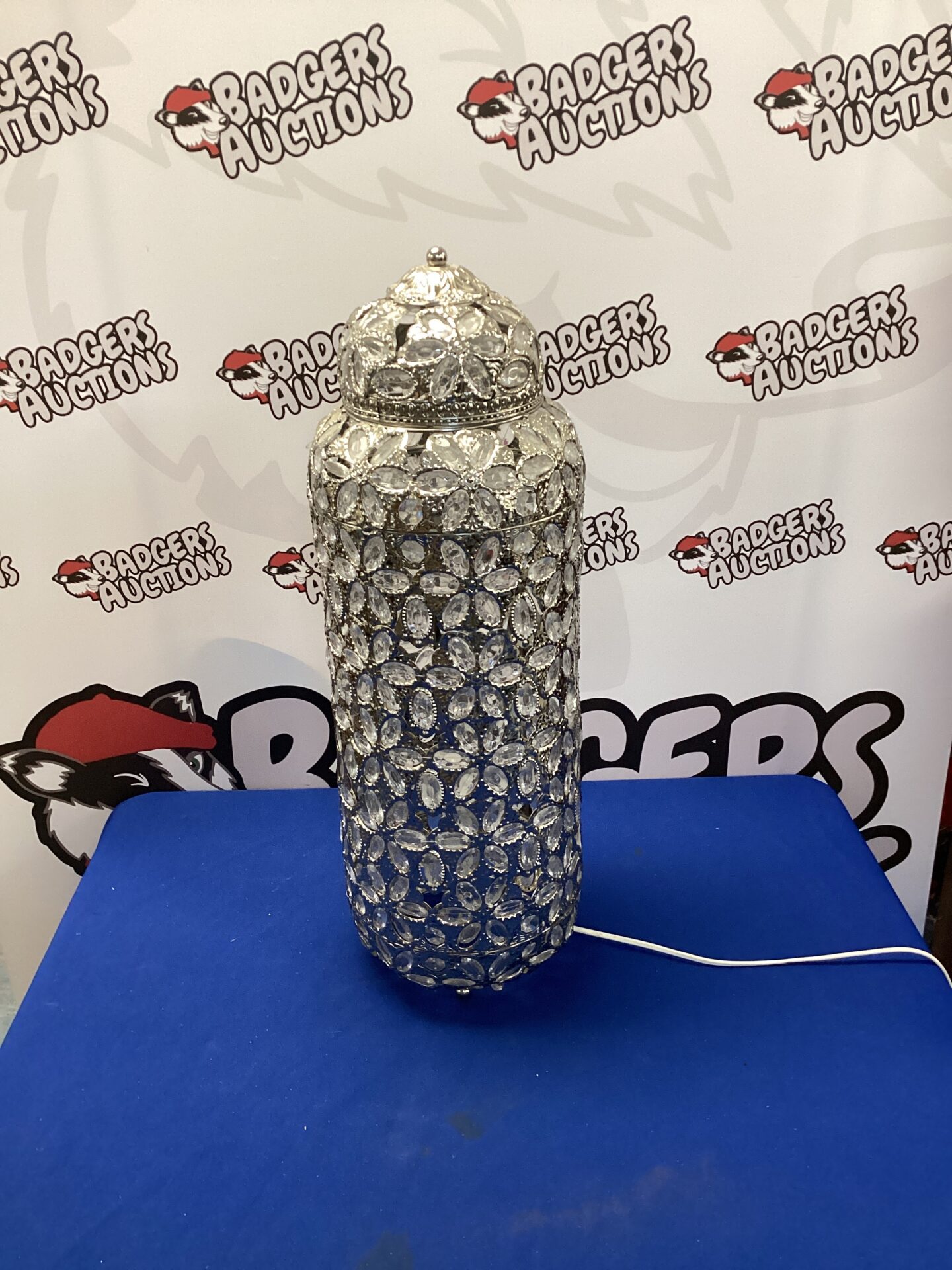 566 Indian style lamp