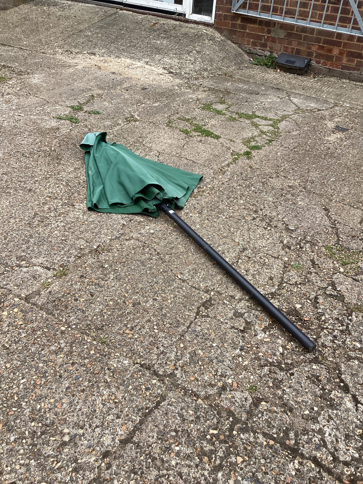 1061 Large Garden Patio Parasol