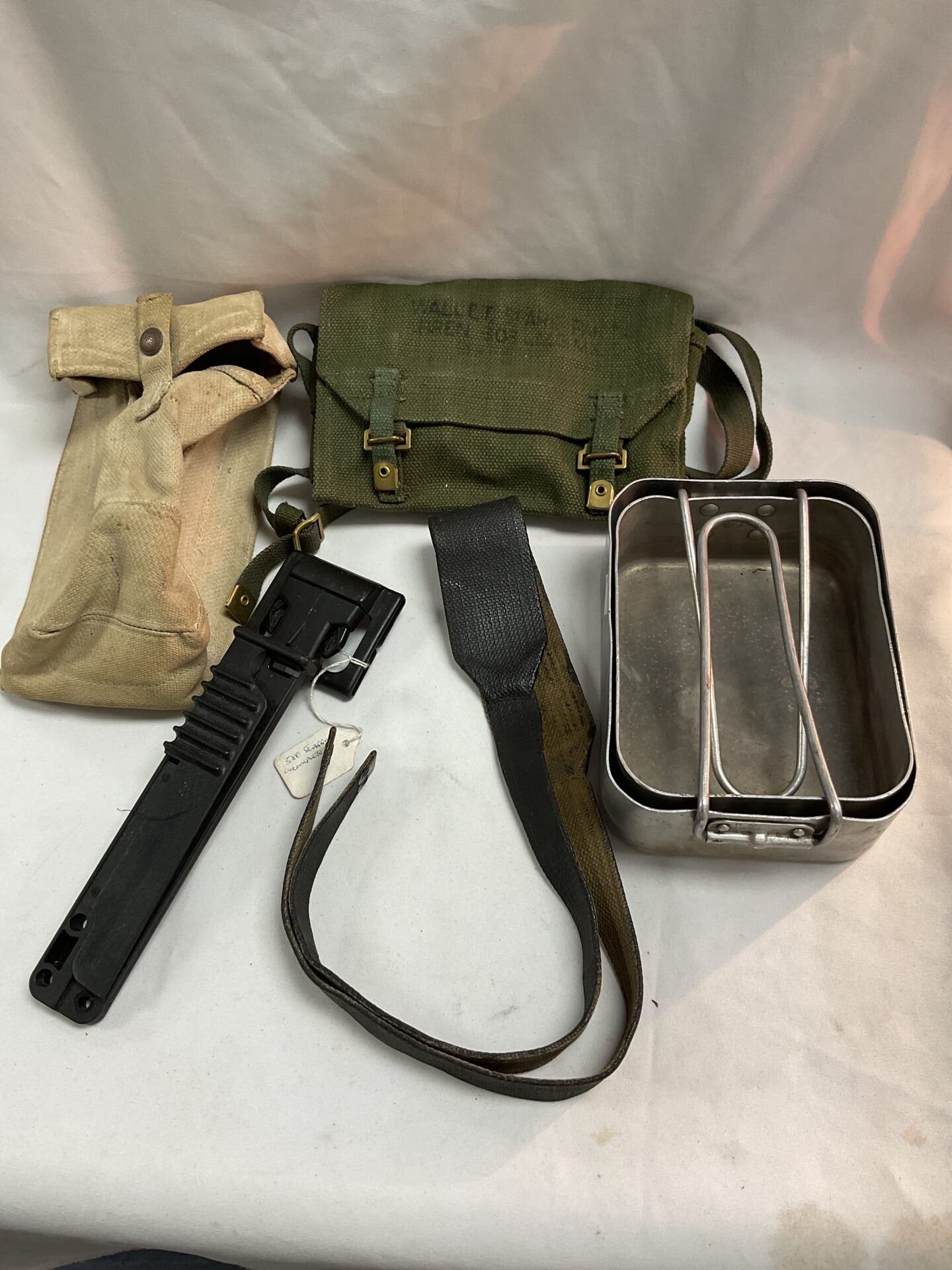 823 bren gun tool case sa80 Scabbard mess tins1941 Ammo pouch belt and strap