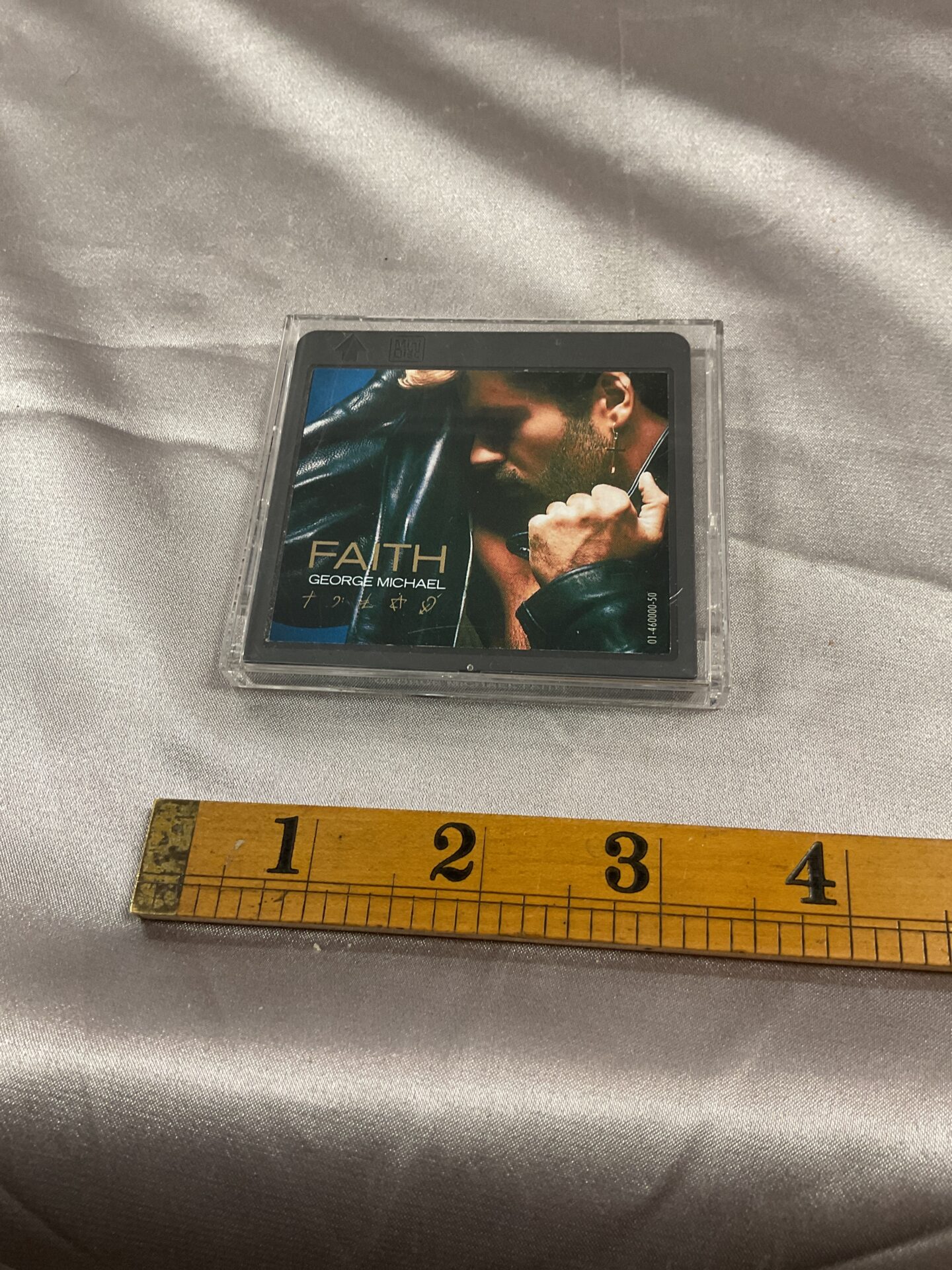 719 George Michael Faith mini disc