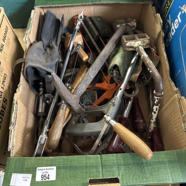 Assorted vintage hand tools in a mixed lot for DIY projects.
