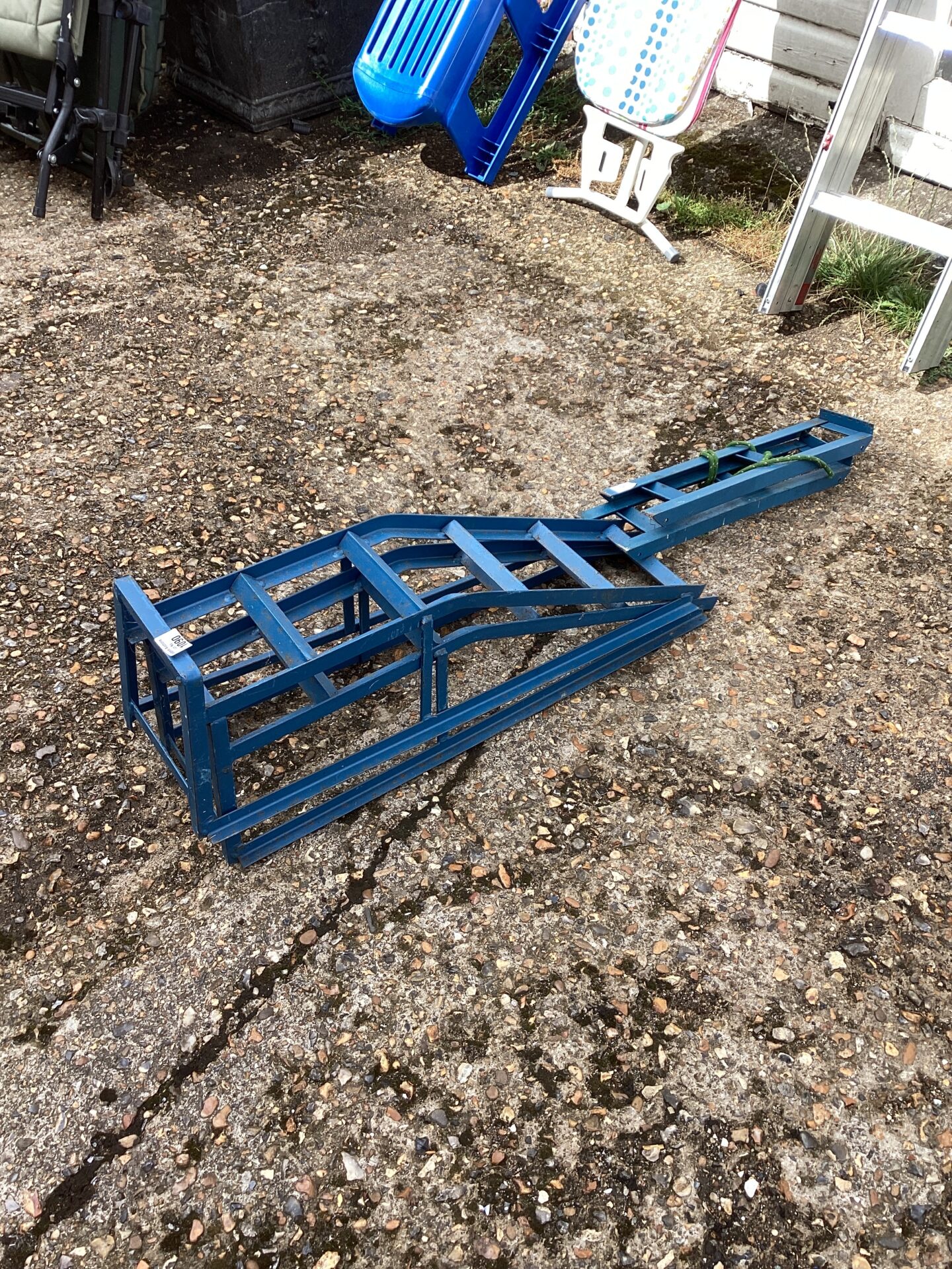 1090 Set ofcar ramps