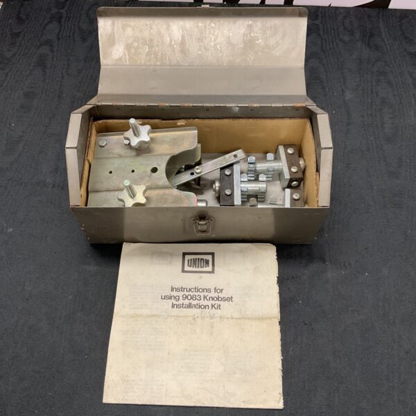 Vintage Union knobset installation kit in original box.