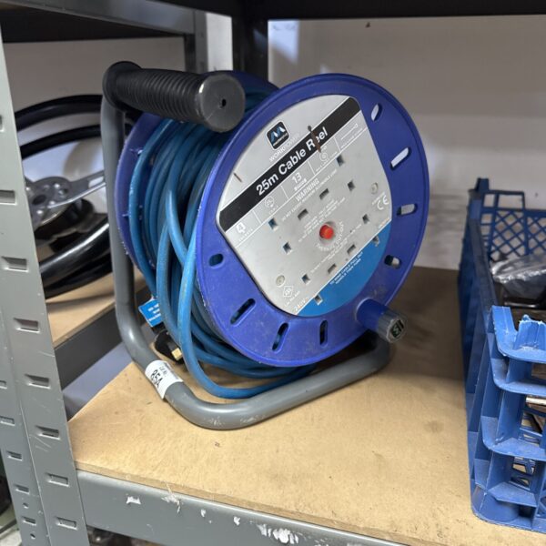 Blue Masterplug 25m extension reel for garden and DIY use.