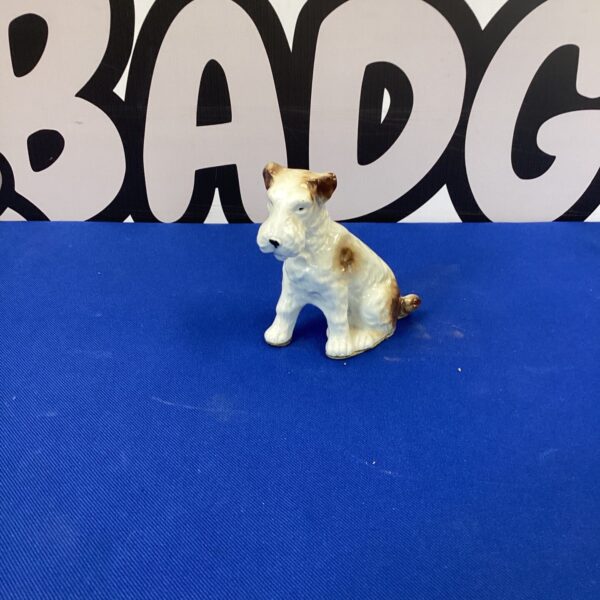 Vintage porcelain Scottish Terrier figurine, charming collectible dog.