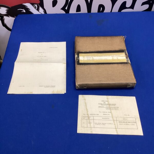 Vintage Vickers Vigor crawler tractor manual cover