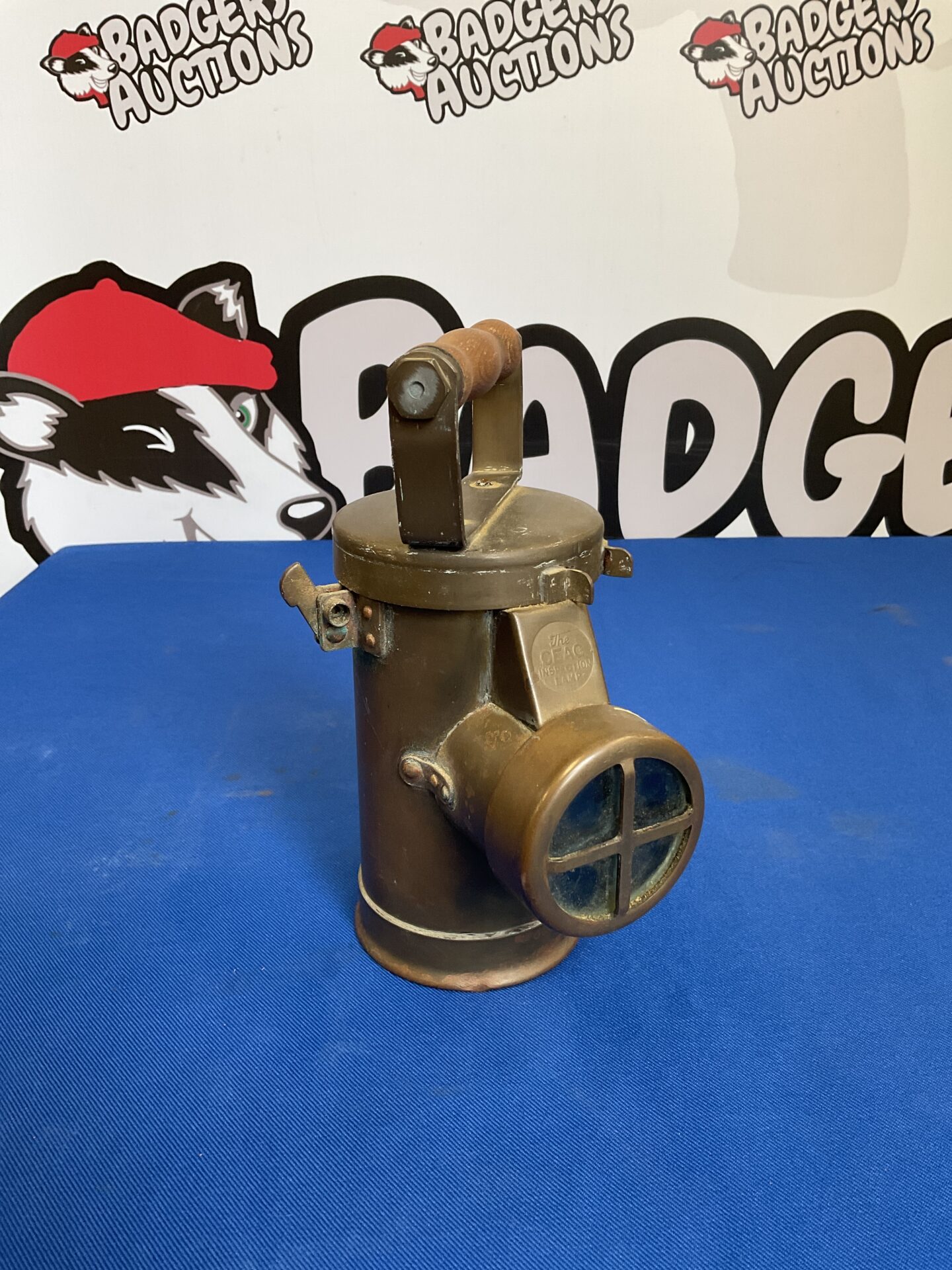 047 Vintage the ceag brass railway lantern