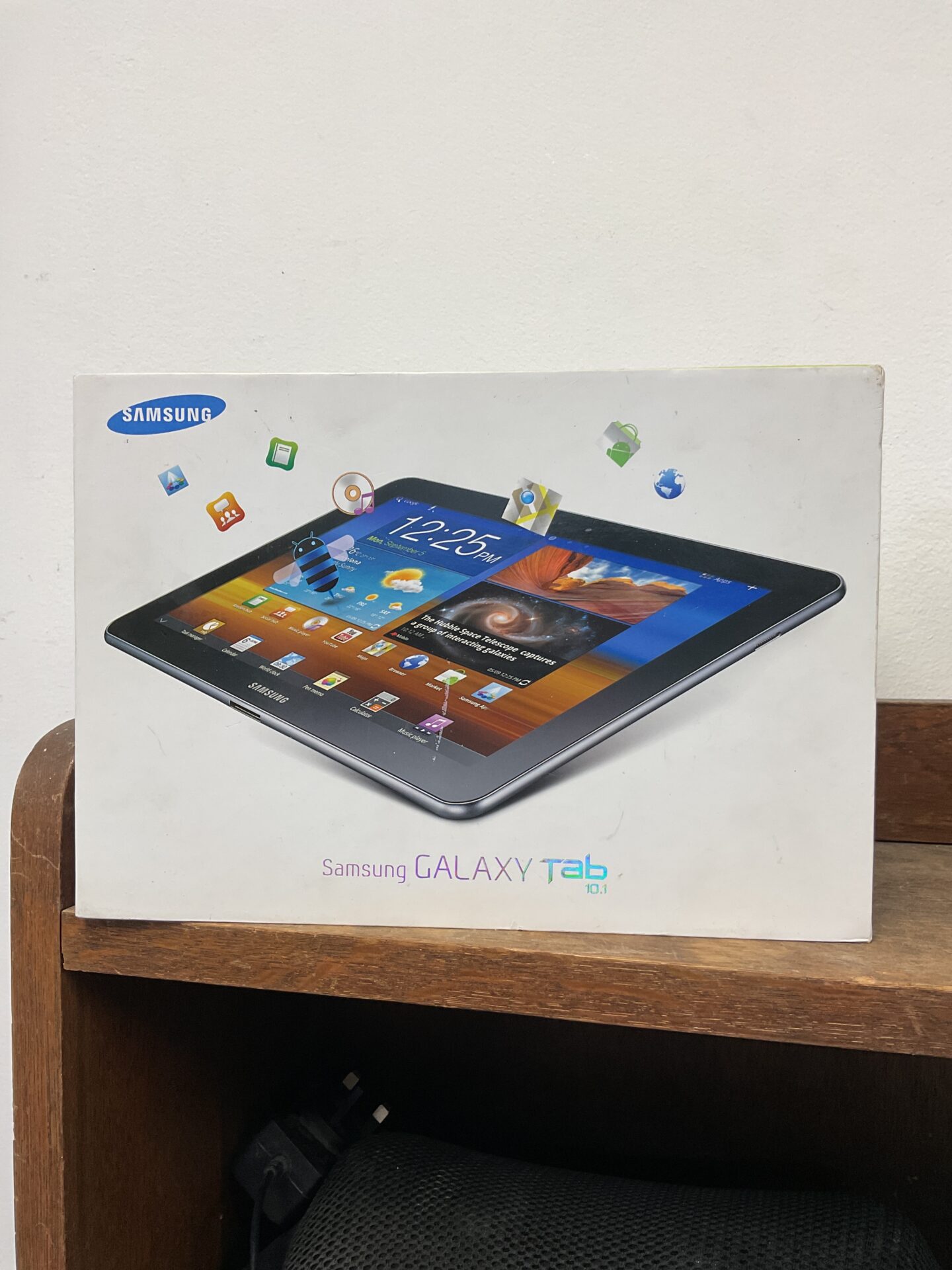 083 Samsung galaxy tab 10.1 tablet boxed