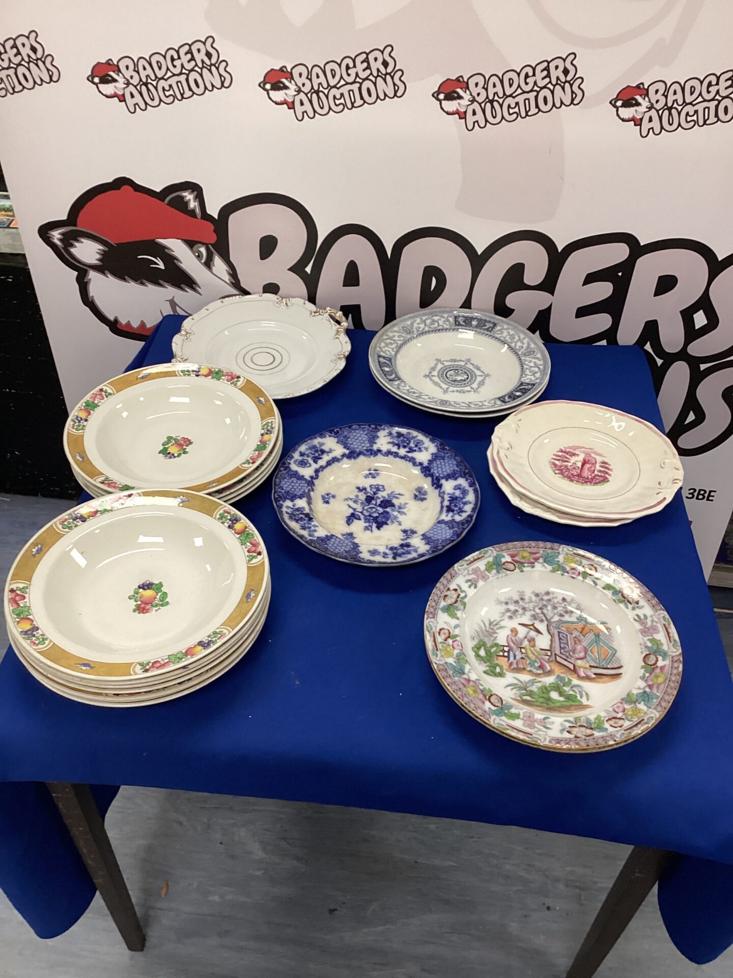 328 Large quantity of china and porcelain plates inc Booths