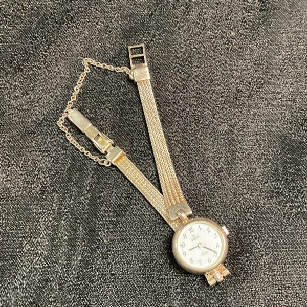 Vintage Verity 925 silver ladies wristwatch with bracelet strap.