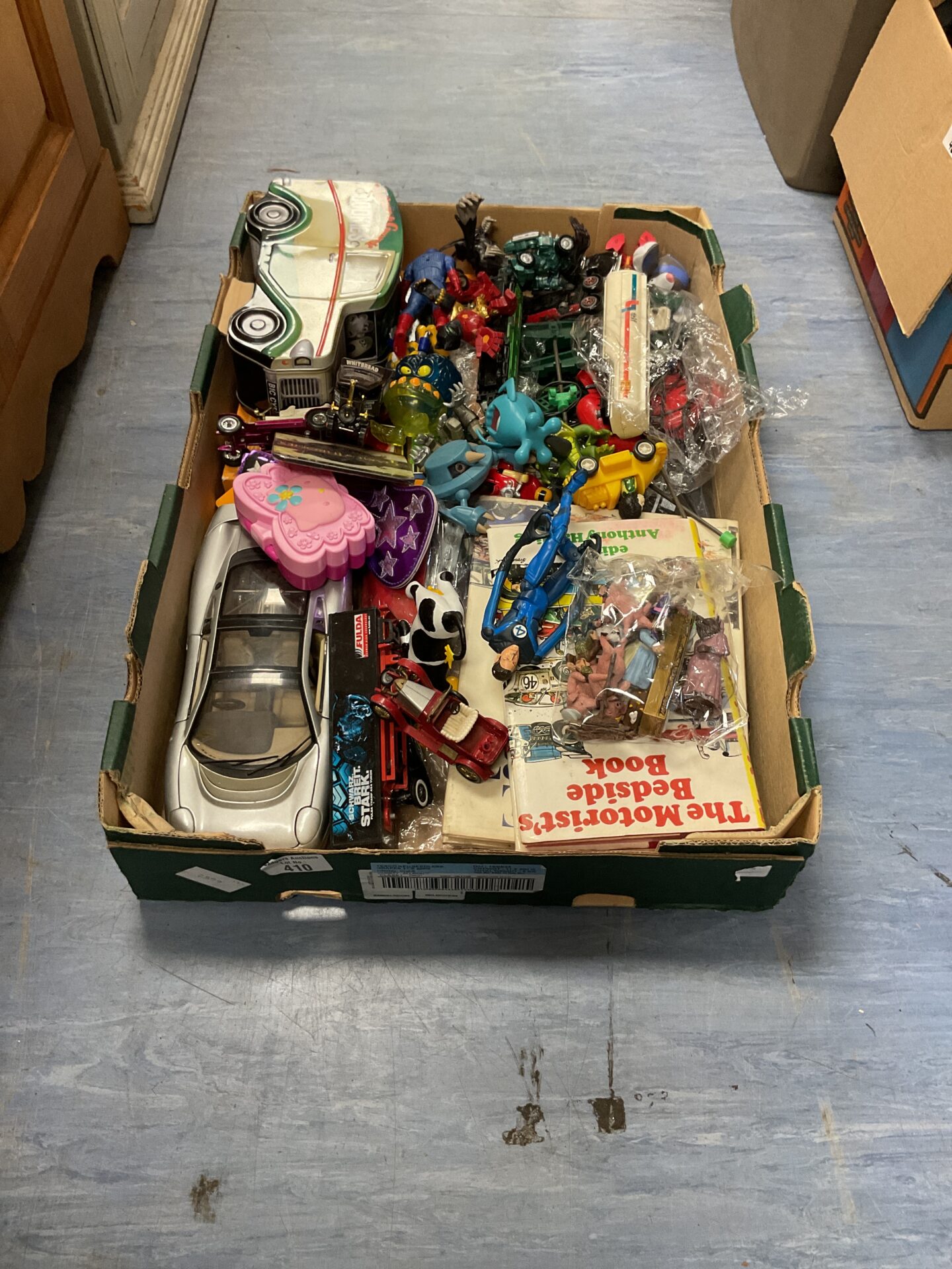 401 Tray pf mixed toys inc diecast models, hasbro, marvel and pokemon