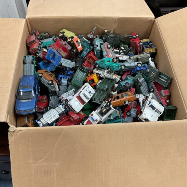 Large collection of vintage diecast Land Rover and Range Rover models.