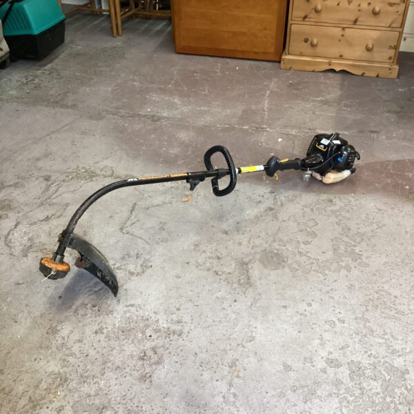 McCulloch petrol garden strimmer for lawn and garden maintenance.